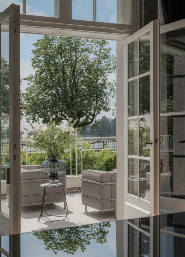 The Flat &mdash; D&uuml;sseldorf, DE