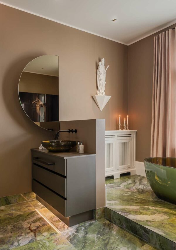 The Flat &mdash; D&uuml;sseldorf, DE