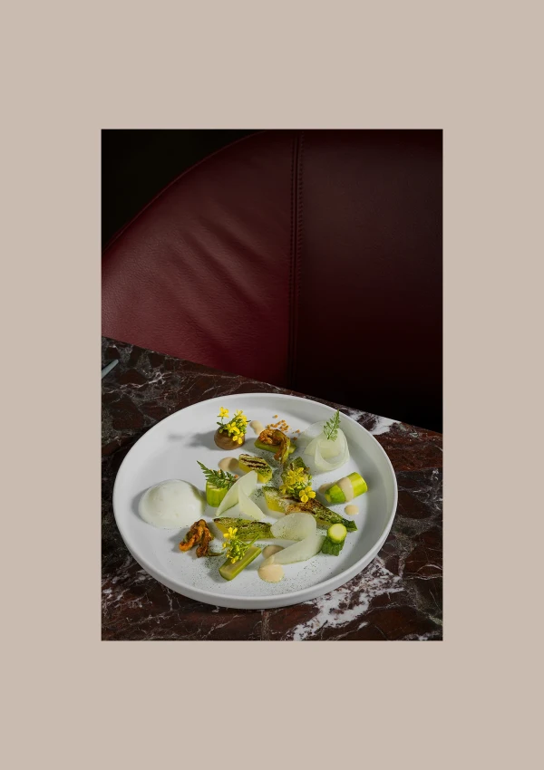 La Vie by Thomas B&uuml;hner &mdash; D&uuml;sseldorf, DE