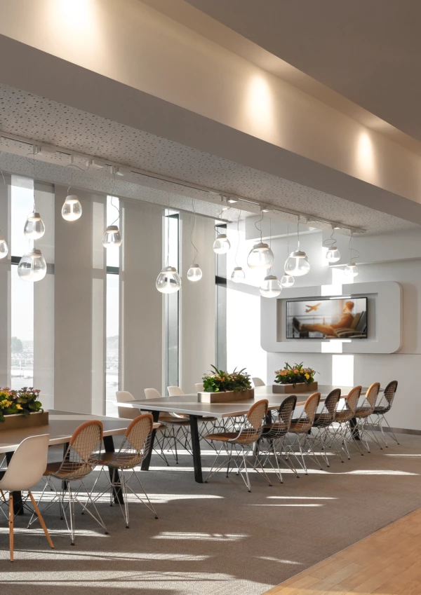 Lufthansa Lounges &mdash; international Selection